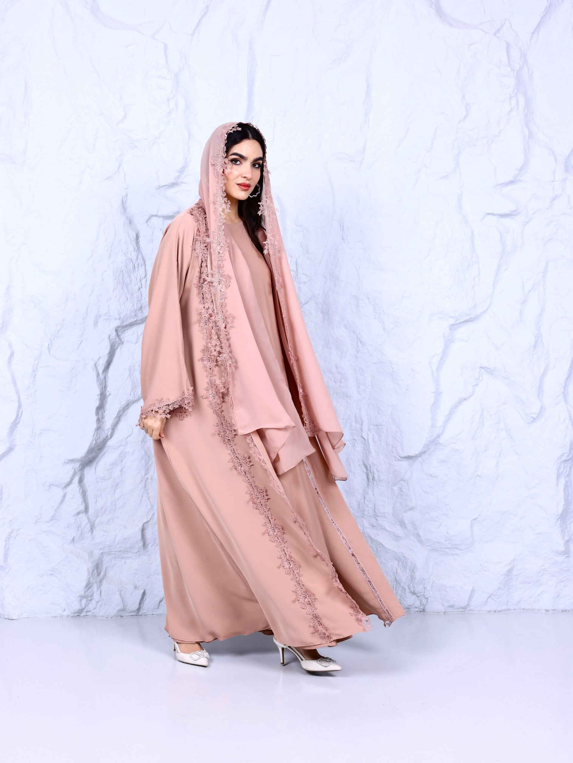 Elegant Lace Abaya in Dusty Pink